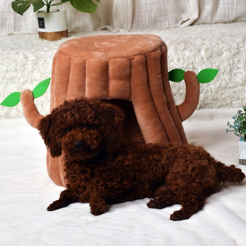 Tree Stump Pet Hideaway