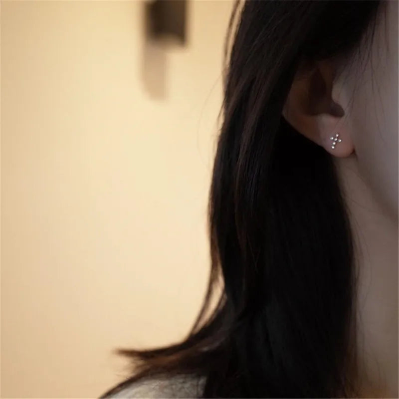 925 Sterling Silver Plating 14K Gold Mini Simple Zircon Cross Earrings for Women Exquisite Party Gifts Jewelry
